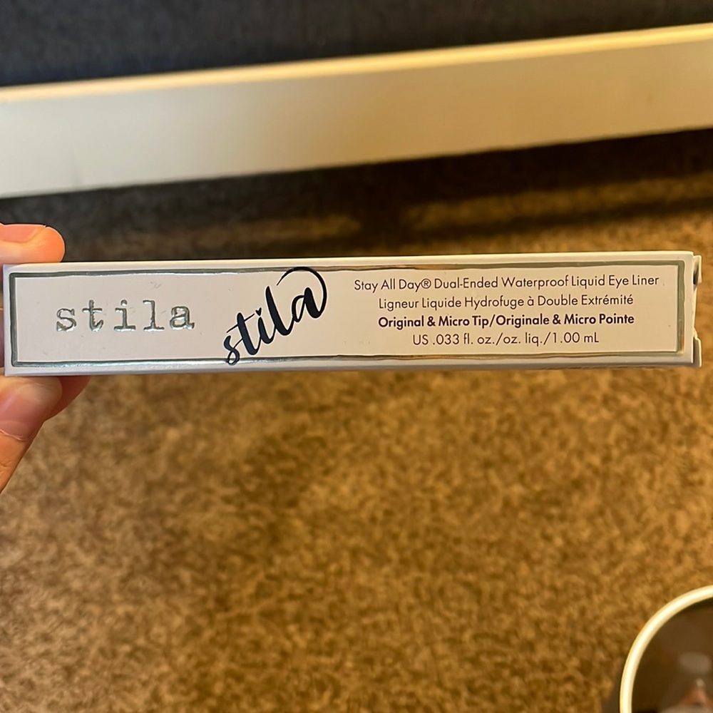 STILA Black Liquid Eyeliner